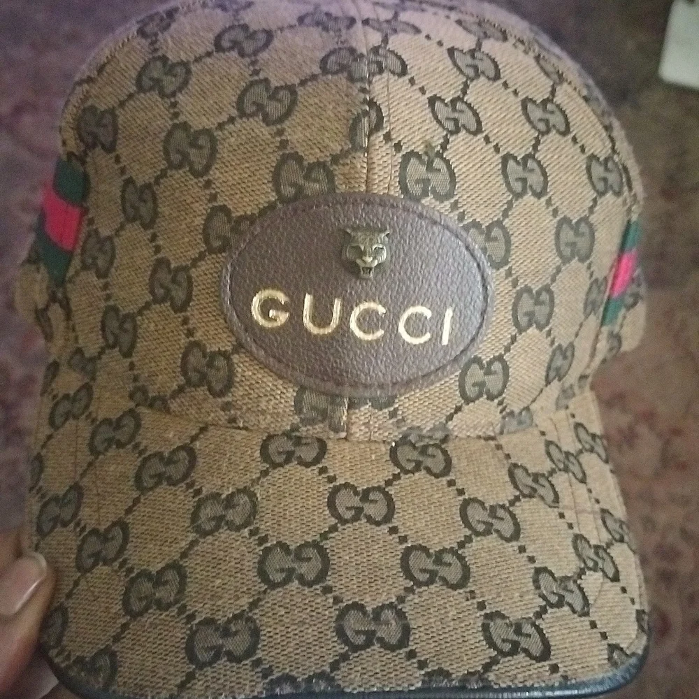 Authentic Gucci hat - Picture 1 of 5